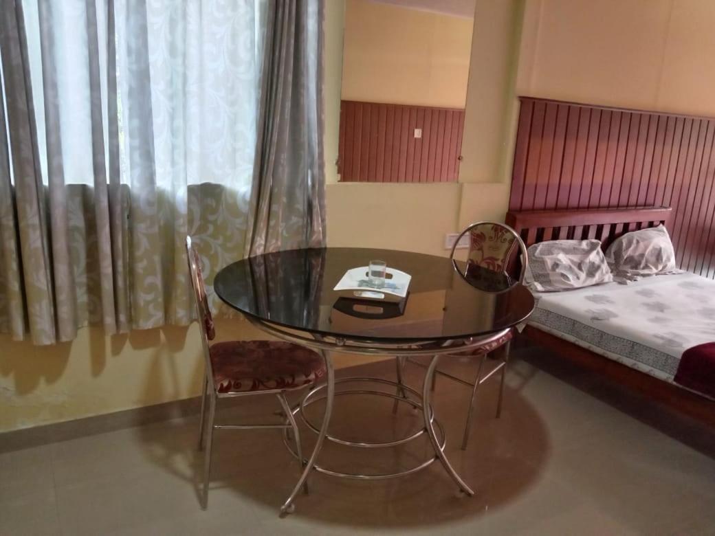 Riya Home Stay Munnar Anaviratty Zewnętrze zdjęcie