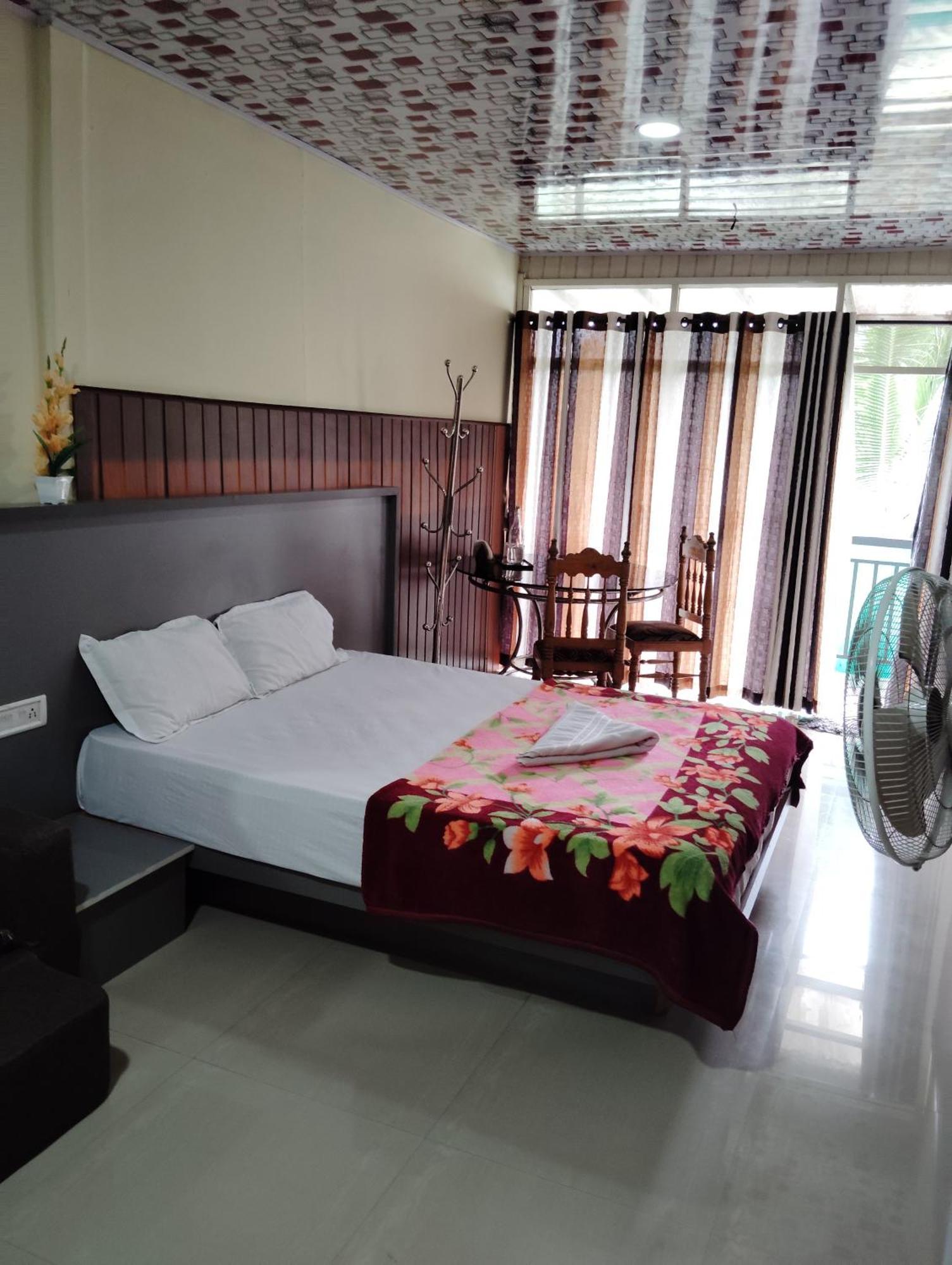 Riya Home Stay Munnar Anaviratty Zewnętrze zdjęcie